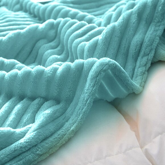 SOGA Sky Blue Throw Blanket – Soft Cozy Blanket for Bed, Sofa & Couch - Picture 11 of 13